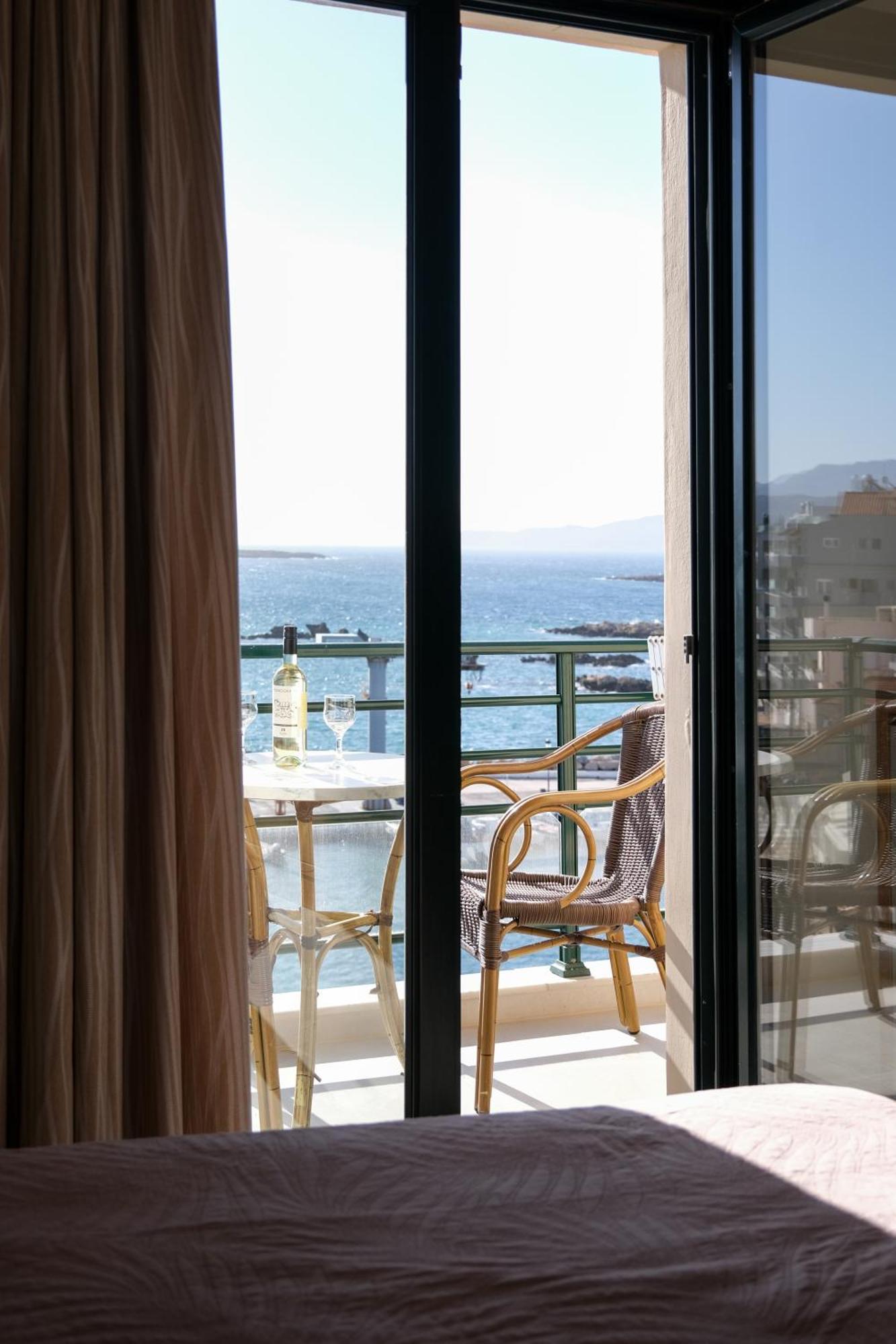 Arocaria Apartments Chania  Екстер'єр фото