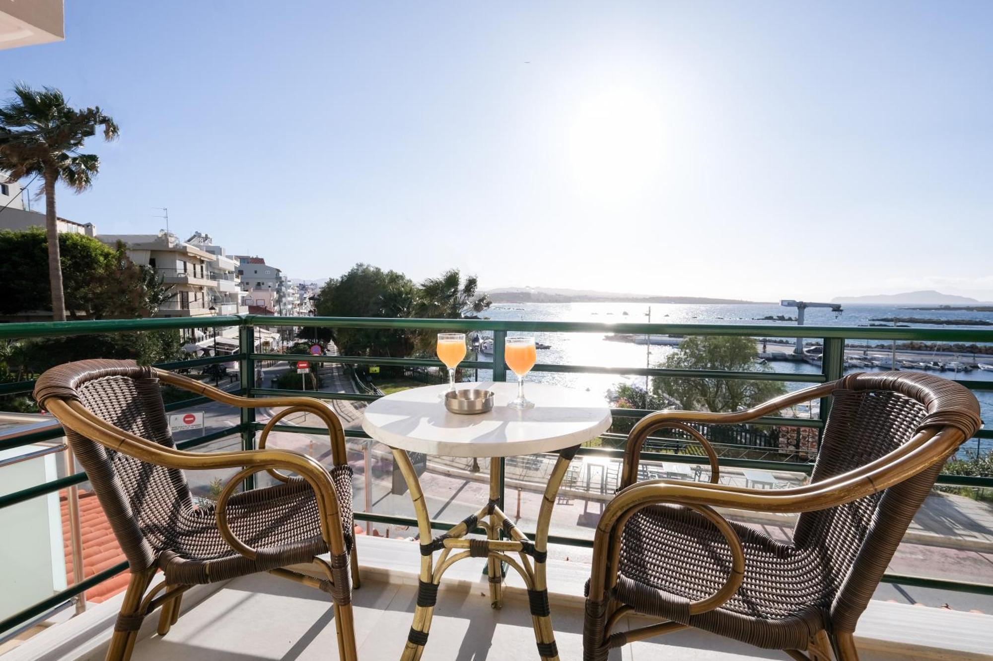 Arocaria Apartments Chania  Екстер'єр фото